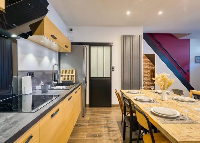 Bruno Charme à Avec Parking Sécurisé Rouen